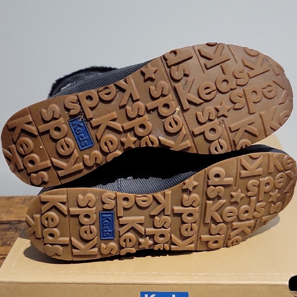 Keds Black Winter Boots with Faux Fur - Picture 5 of 5